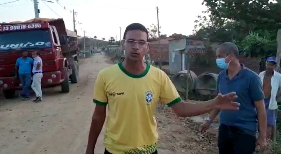 Camacã: Prefeitura inicia a limpeza da rede esgoto do Bairro do Brogodó